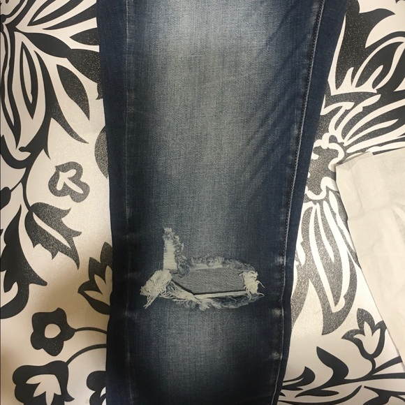 New! Kancans button fly distressed jeans - Picture 5 of 6